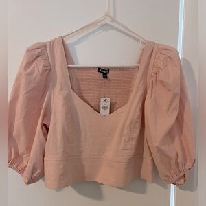 Puffy sleeve crop top